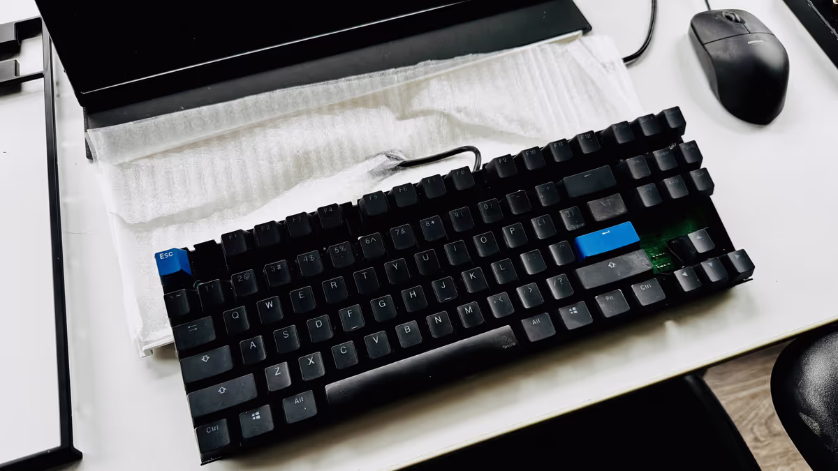 Open keyboard